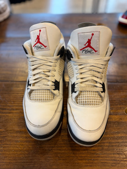 Jordan 4 Retro White Cement (2025) PRE-OWNED