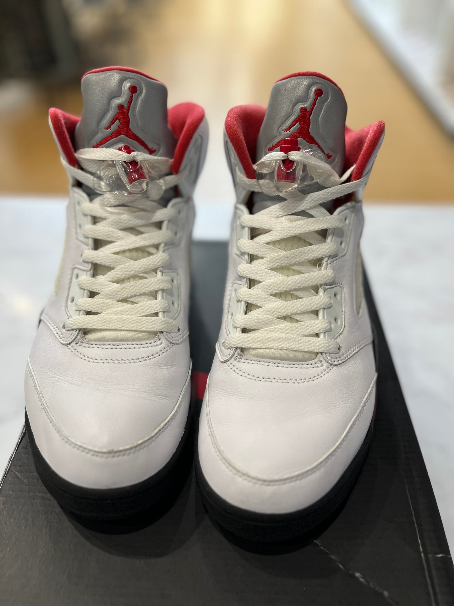 Jordan 5 Retro Fire Red Silver Tongue (2020) PRE-OWNED