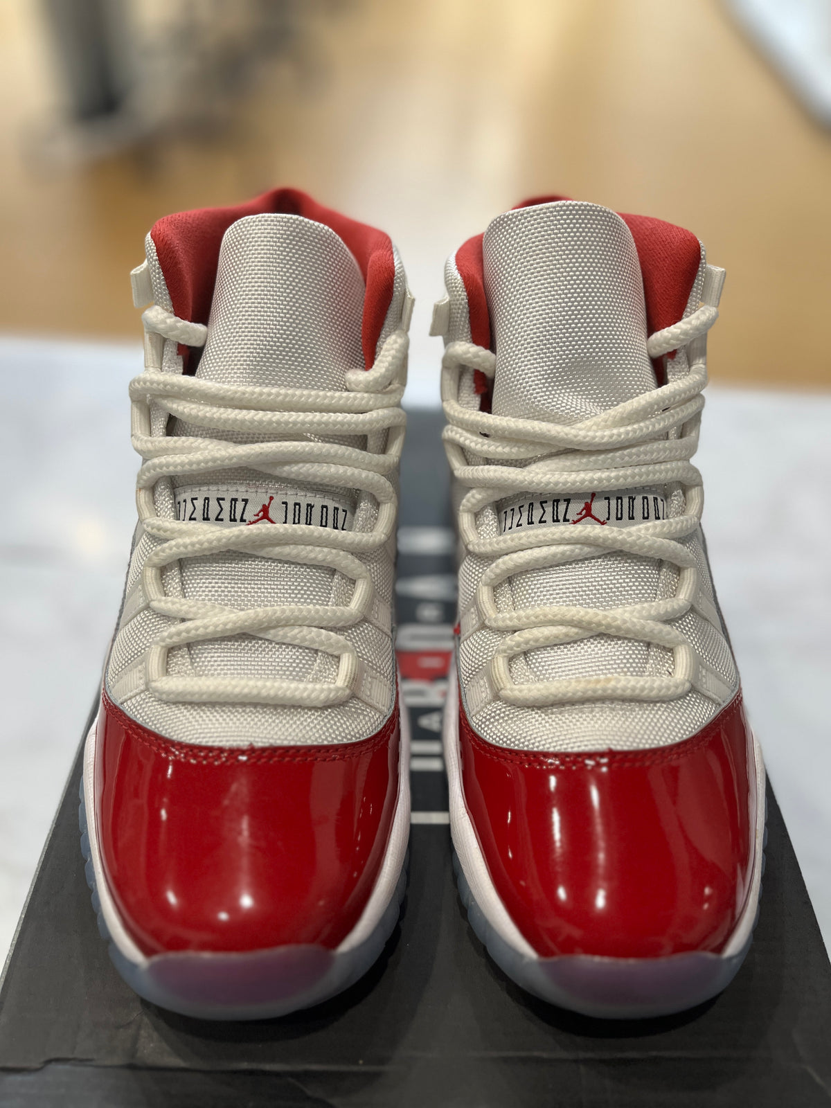 Jordan 11 Retro Cherry (2022) (GS) PRE-OWNED