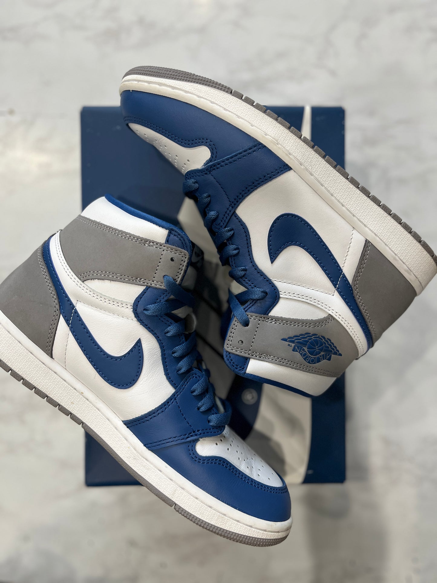 Jordan 1 Retro High OG True Blue PRE-OWNED