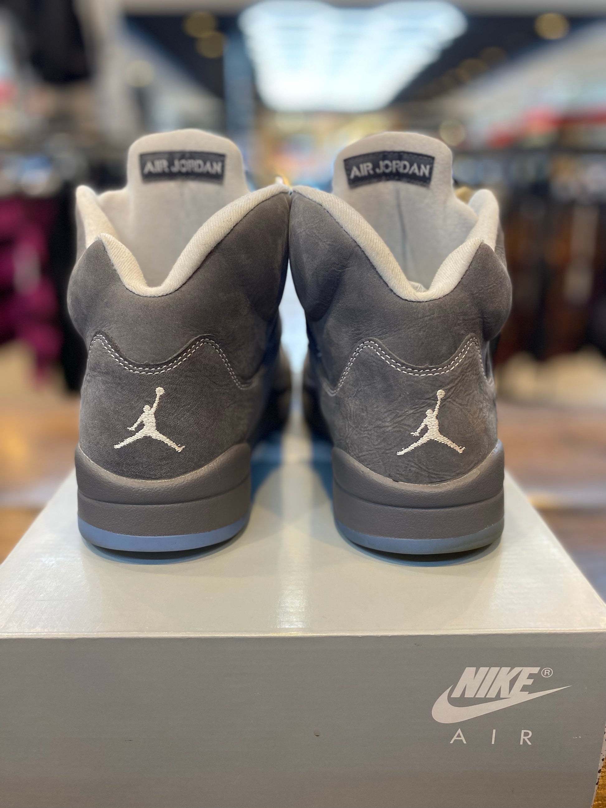 Jordan 5 Retro Wolf Grey (2026) PRE-OWNED
