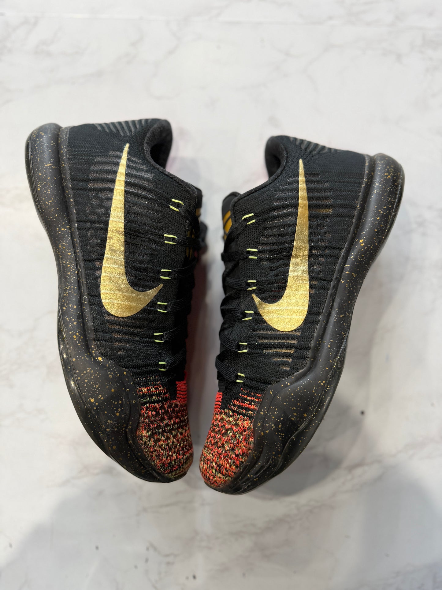 Nike Kobe 10 Elite Christmas PRE-OWNED