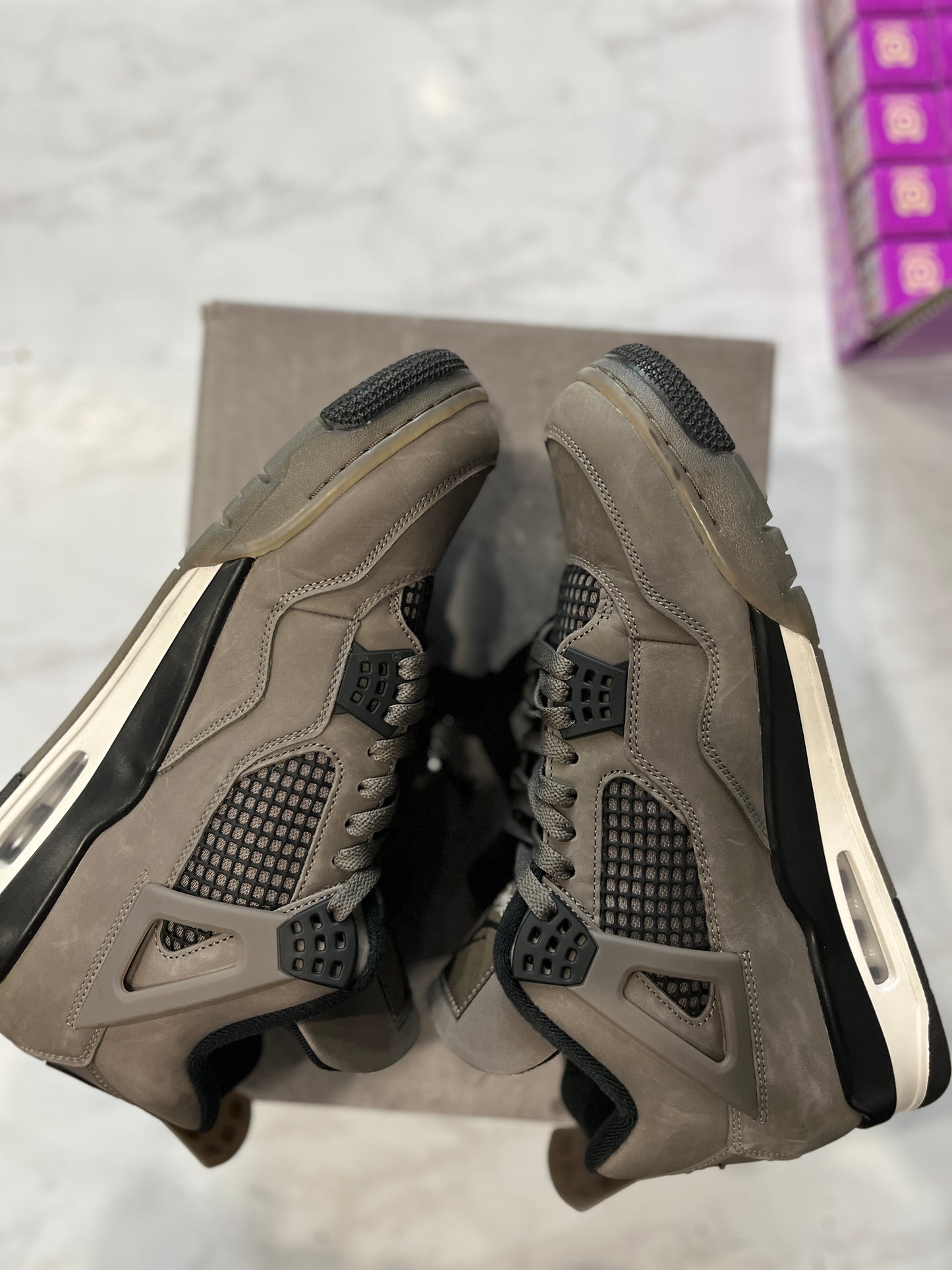 Jordan 4 Retro Cave Stone PRE-OWNED