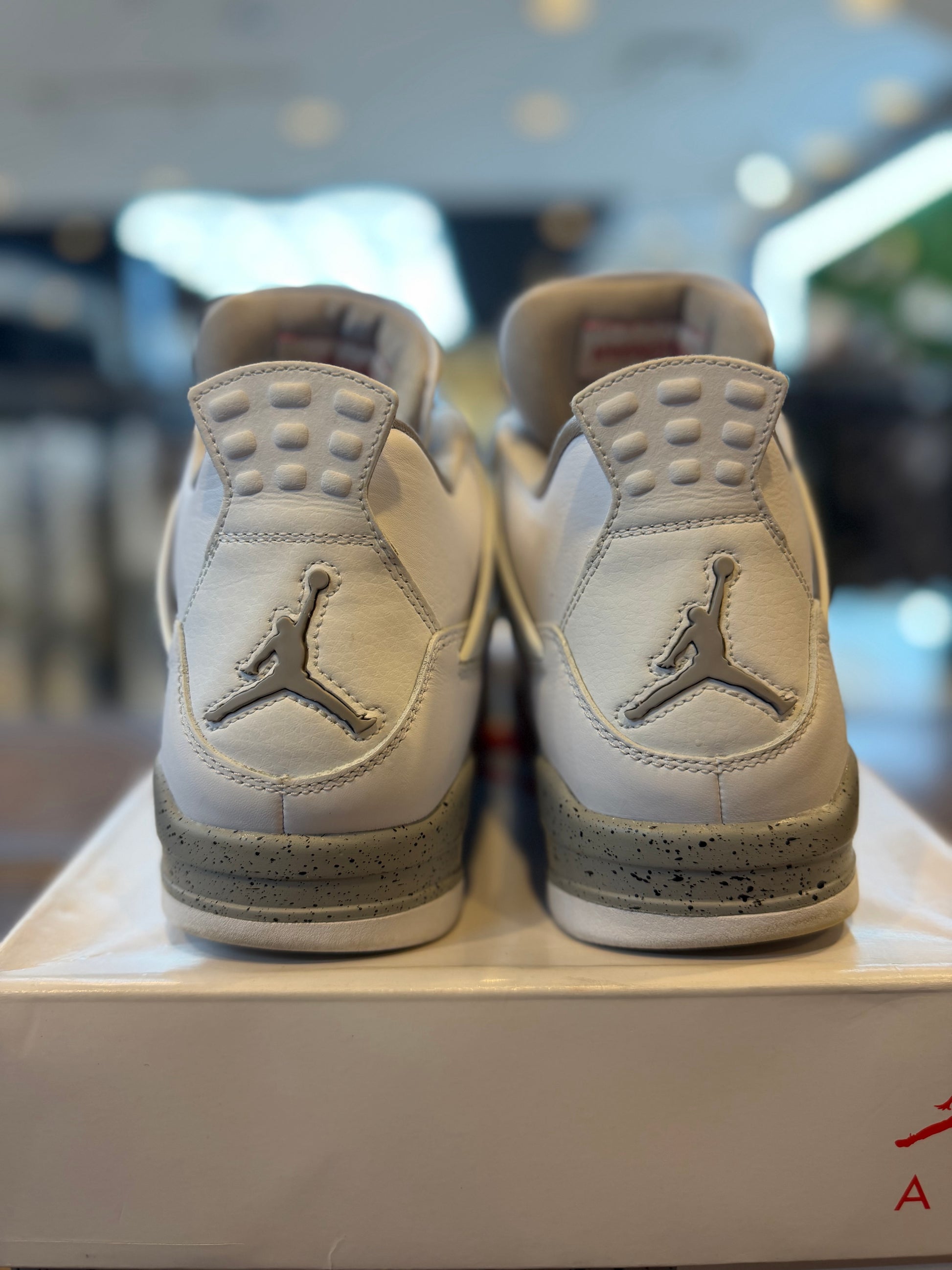 Jordan 4 Retro White Oreo (2021) PRE-OWNED