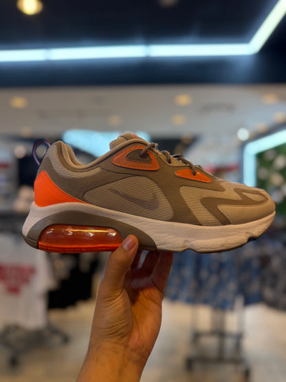 Nike Air Max 200 Winter Sepia Stone Total Orange PRE-OWNED